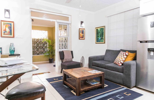 Botanic Bliss Living in Kingston - Photo 14