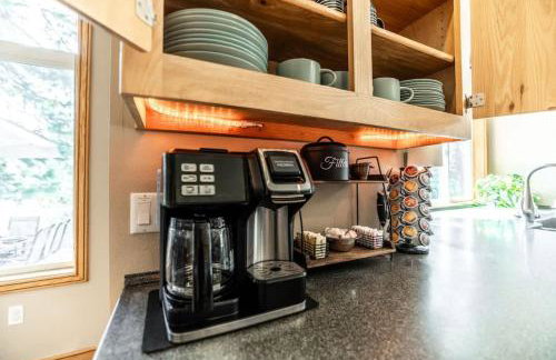 Breathtaking Lake Fernan Views & Cozy Comforts - Foto 55