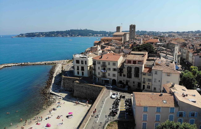 Picasso Apartments - Photo 40