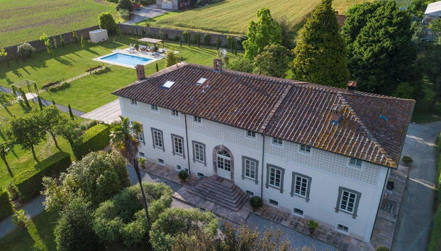 Villa Hugo in Lucca With 5 Bedrooms and 6 Bathrooms - Foto 5
