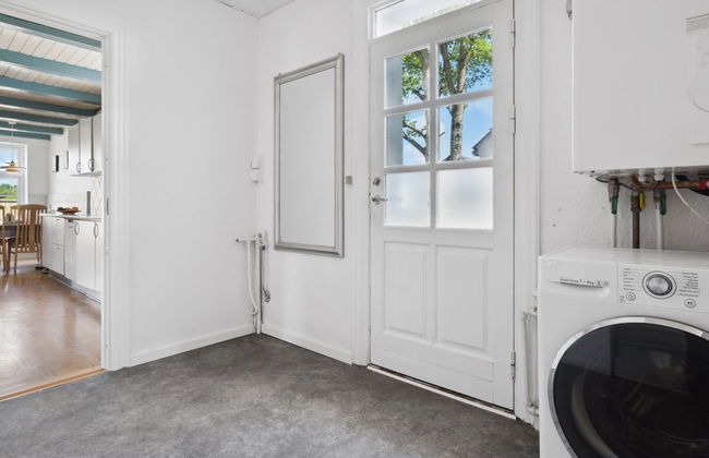 "Essie" - 20km from the sea - Foto 11