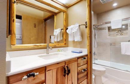 Snowcreek 253 Apartment - Photo 18