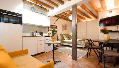 Charming Apartment in Notre-Dame - Foto 2