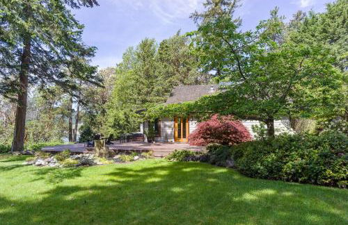 Luxe Beachfront, Hot Tub, Kayaking, Walk to Town - Foto 26