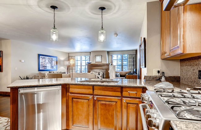 Ascent by East West Hospitality - Foto 16