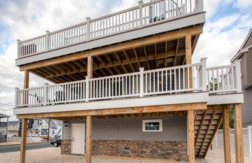 Recently Renovated LBI Apt with Deck on Beach Block! - Foto 23