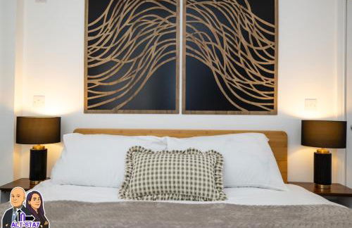 Elizabeth by Alt-Stay - 2 Bed En-Suite House - Parking, WiFi & King Bed - Contractors & Relocations - Weekly & Monthly Rates - Foto 13