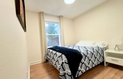 SEA Airport Coastal Apartments, located just 15 min from SeaTac Airport and 5 min from Des Moines Marina - Foto 11