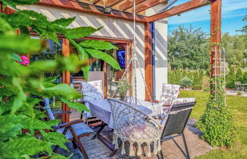 3 Bedroom Awesome Home In Zieleniewo - Foto 9