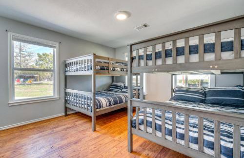 Expansive Bertram Retreat w/ Pool, on 28 Acres! - Photo 11
