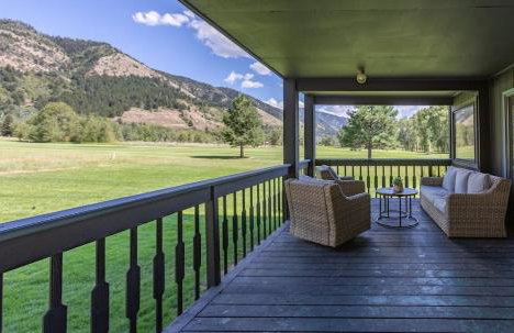 Cedar Creek Chalet - Snowmobilers Dream - Hot tub - Foto 50