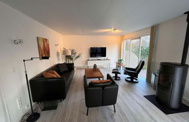 Bungalow in Makkum Near Lake Beach - Foto 12