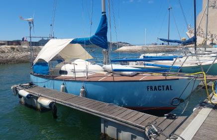 FRACTAL - Vintage Sailboat in Belém - Photo 1