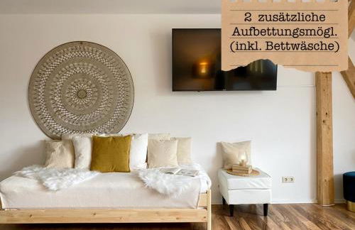 ALTE SCHULE WITTENBERG, 3 Ferienwohnungen für bis zu 12 Personen, an der Elbe, mit Garten - Foto 55