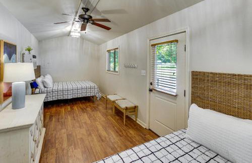 4-Season Boathouse, Hot Tub! Guadalupe River Oasis - Foto 28