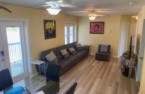 Gulfport 5-5 Pool Free Wi-Fi Parking House - Foto 16