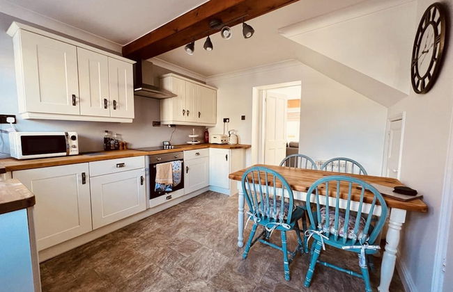 Capella Cottage, 2 Bedroom, Sleeps 4 - Photo 6