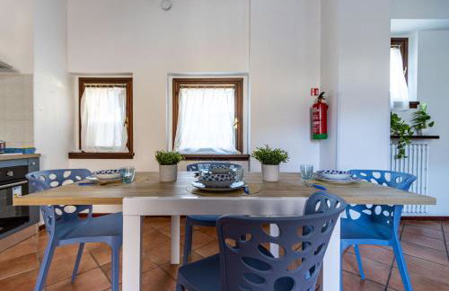 Golden Tree - Castelletto Ticino - Private Garage - WiFi - Foto 27