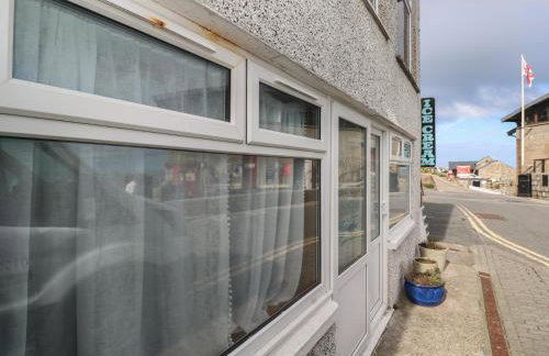 Harbour Studio - Photo 21