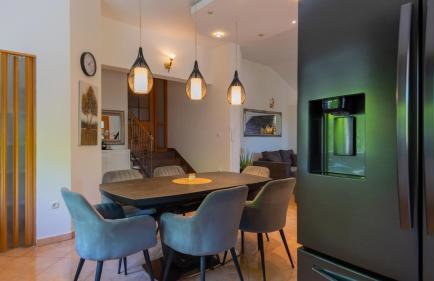 Beautiful Villa Mia with pool in Makarska - Foto 17