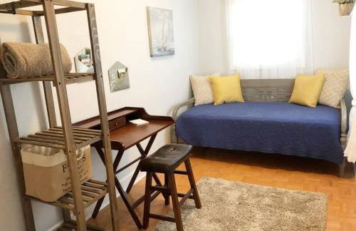 Overlooking Downtown Dunedin Two Bedroom apartment NO KIDS, NO PETS - Foto 3