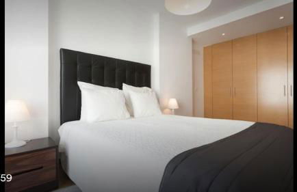 Modern Apartment for Family and Group of Friends - Photo 2