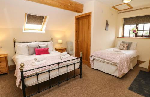 Bottomhouse Barn - Photo 18