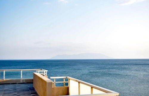 SeaBreeze Penthouse with Private Parking - Foto 23