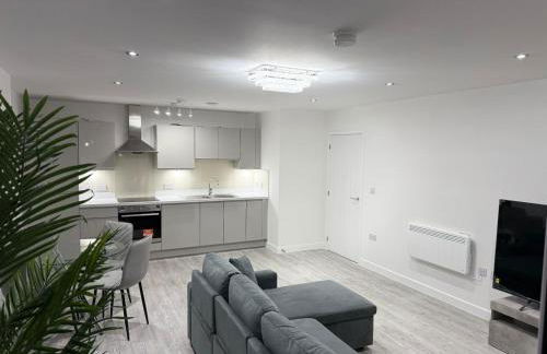 Serenity Waterfront 2 Bed Apartment - Foto 32