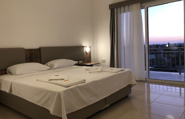 Deniz Airport Suites - Foto 13