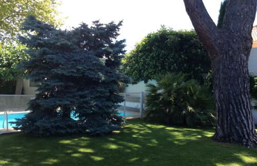 VILLA MIREILLE CALME ARBOREE PISCINE SANS VIS A VIS SECURISEE - Foto 8