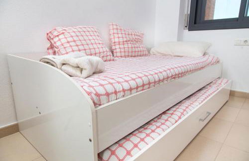 New & Sunny Apartment - Foto 9