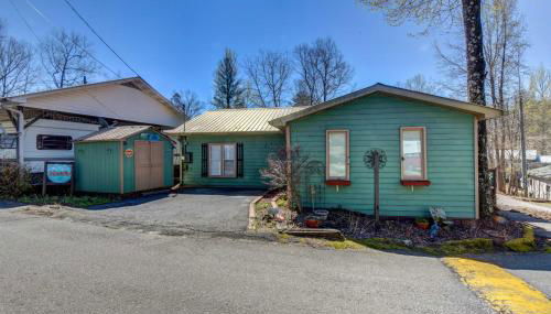 Cleveland Cabin with Private Hot Tub about 7 Mi to Helen - Foto 1
