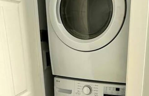 Modern Cozy Unit With King Bed - Foto 6