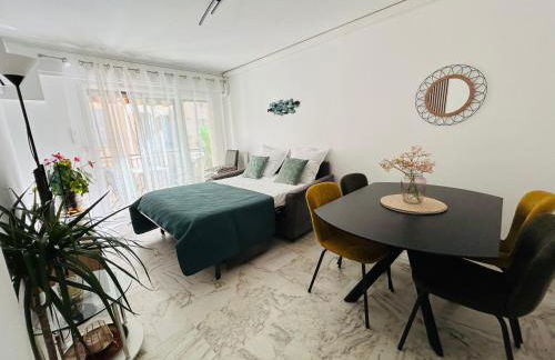 Superbe appartement Port de Nice Lumineux,Clim , Parking - Foto 8