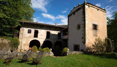 Palacio de Hualle - Foto 2, Garden