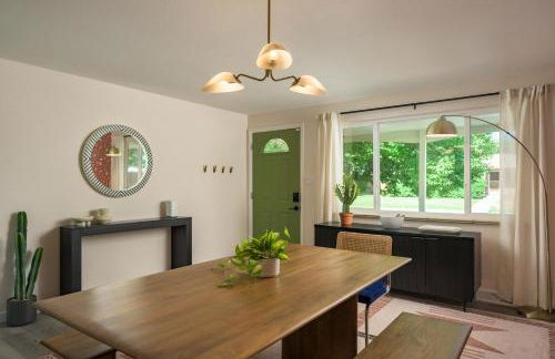 NEW Modern, Luxury Home with Hot Tub, Gym, Sauna, and 12 Minutes to Denver - Foto 41