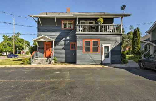 Walk to Dtwn Shops and Eats Sturgeon Bay Retreat - Photo 22