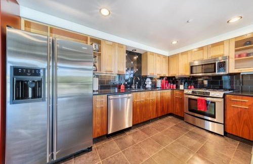 Downtown Condo Above Restaraunts- Free Parking - Foto 4