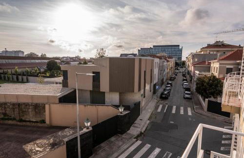 3BR Flat by Casa da Música, Central, Sleeps 6, 2D - Foto 7