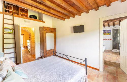 CASALE SANTA CATERINA Jacuzzi and Pool - Photo 47