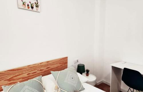 Céntrico Conjunto Habitacional Alicante - Photo 18