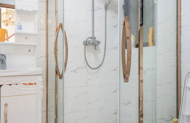 Big White's Home Xincheng Branch - Foto 26