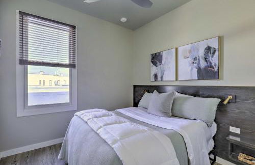 Stylish San Marcos Apt in the Heart of Dwtn! - Photo 8