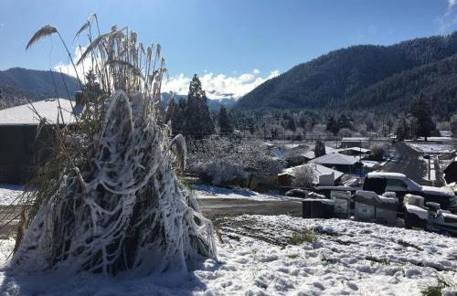 Mountain Peak Views from Hot Tub in Uptown 2 Bdr - Foto 26