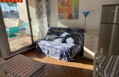 Bel Appt T2 avec terrasse aménagée, moderne & confortable pour 4 pers, Port Camargue - FR-1-731-93 - Foto 7