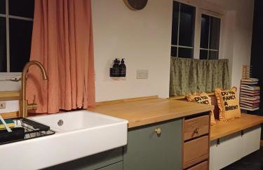 Cosy Holiday Home Acharacle Sleeps 6 - Photo 52