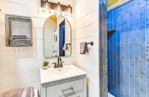 Covered Deck and Hot Tub Cozy Retreat in Campton! - Foto 14