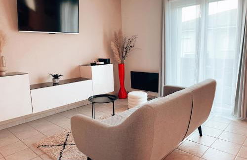 Le Terminal T2 Blagnac - parking -aéroport-Airbus- Meett - Foto 3