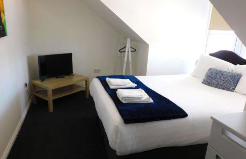 No 11 - Contemporary 2 Bedroom Apartment in Lanark Town Centre - Photo 13